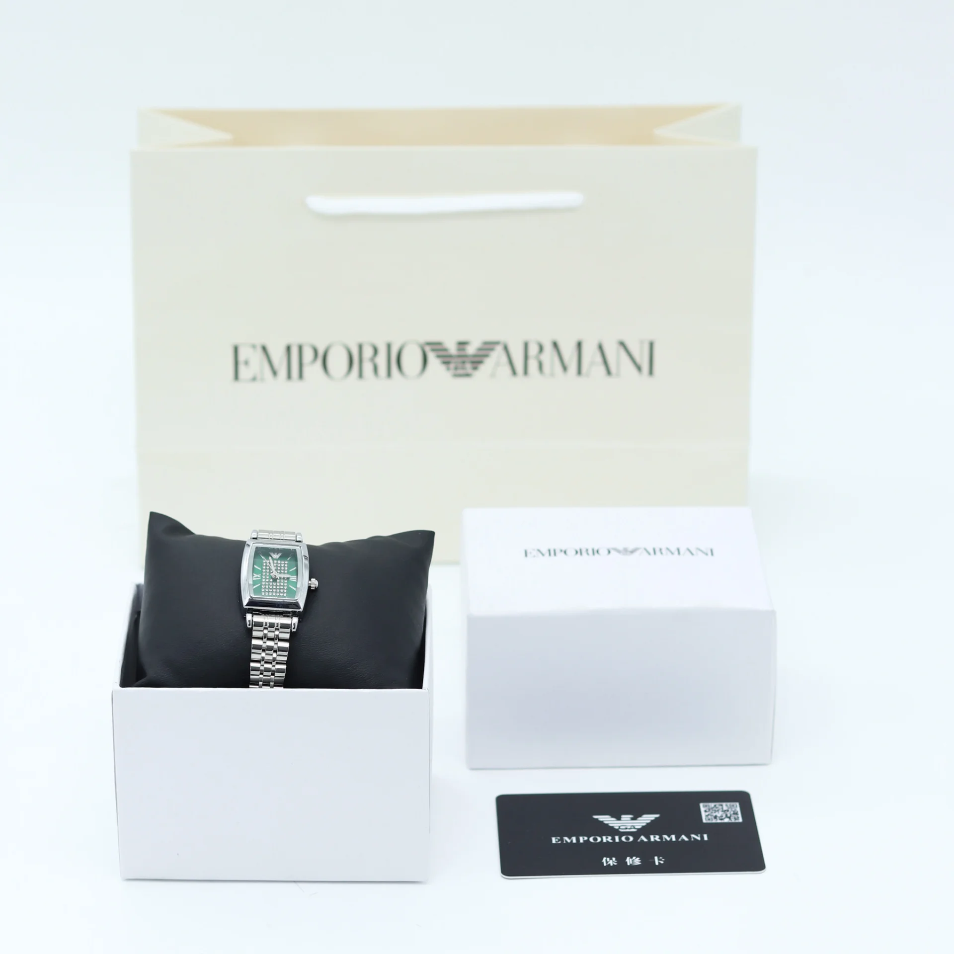 ساعة Emporio Armani فضي و اخضر