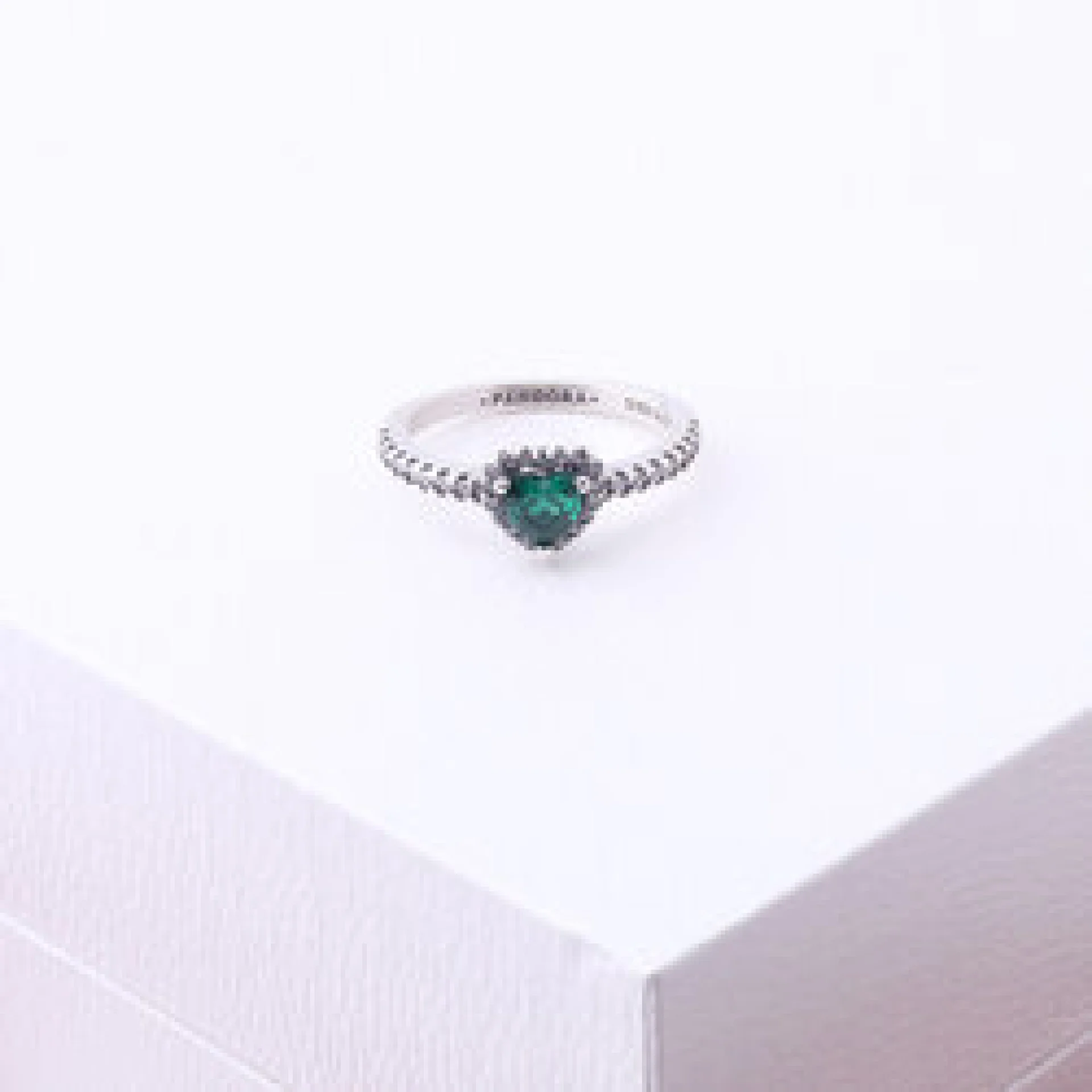 Set Pandora Green Heart | طقم باندورا قلب اخضر