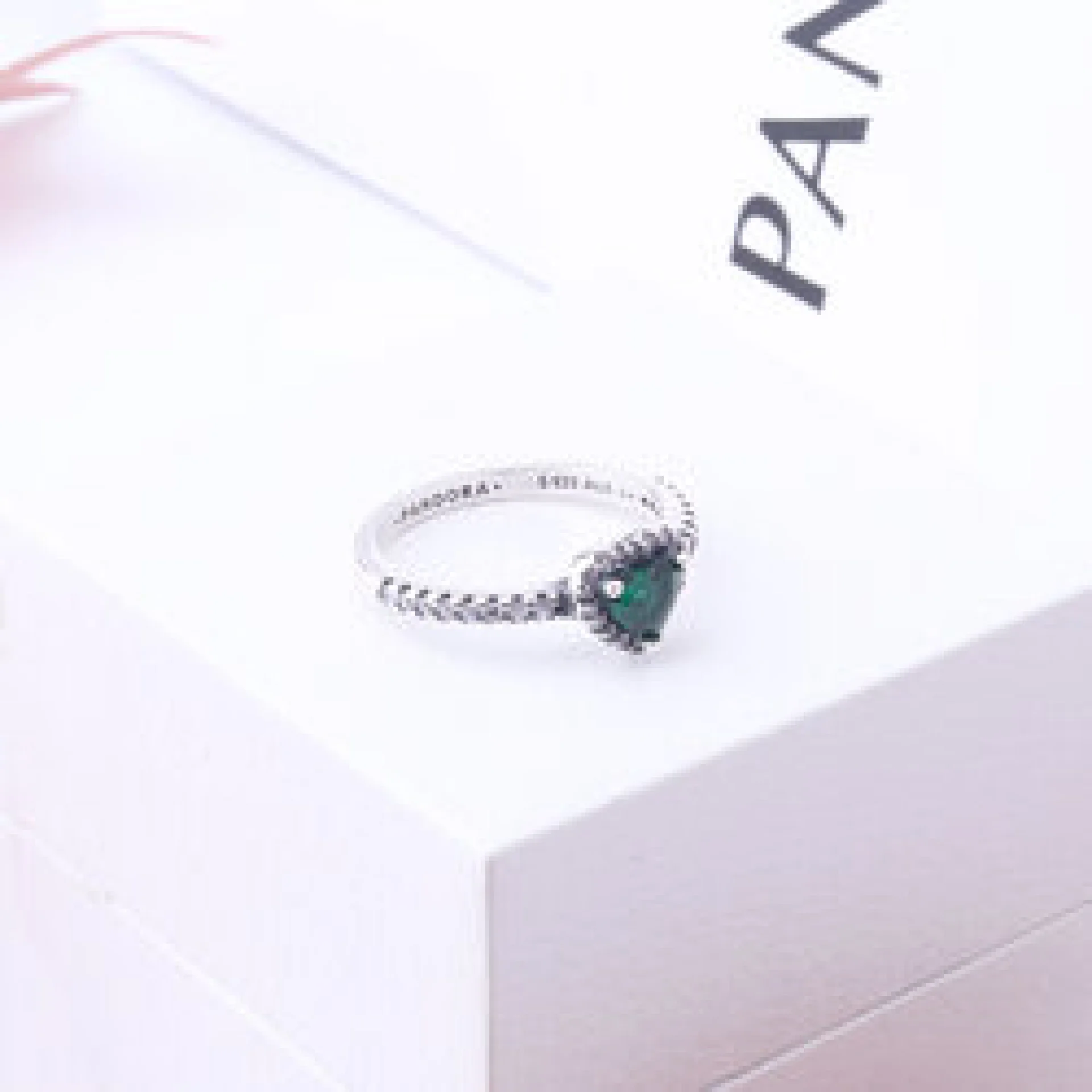 خاتم باندورا اخضر | Pandora Heart Ring Green