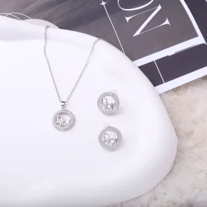 طقم ديور Dior مدور زركون فضي