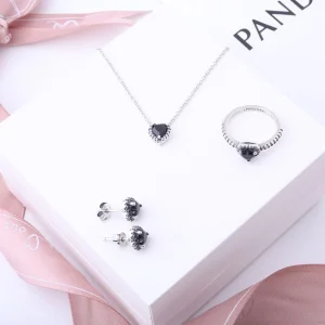 Set Pandora Black Heart | طقم باندورا قلب اسود